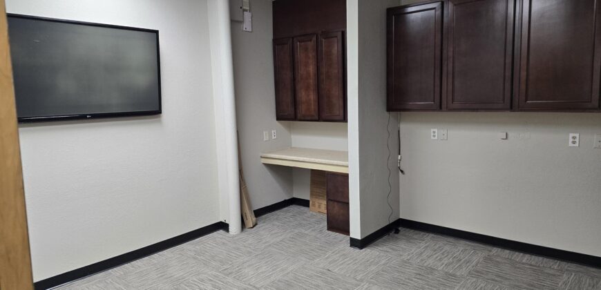 8874 Kingston Pike Knoxville, TN