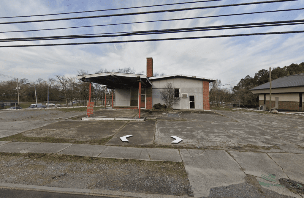 7001 Maynardville Pike, Knoxville, TN 37919 – Investor